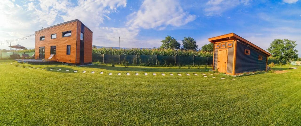 Tiny House - Baia De Fier Hotel Kültér fotó