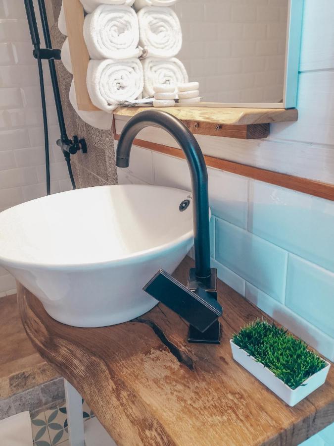 Tiny House - Baia De Fier Hotel Kültér fotó