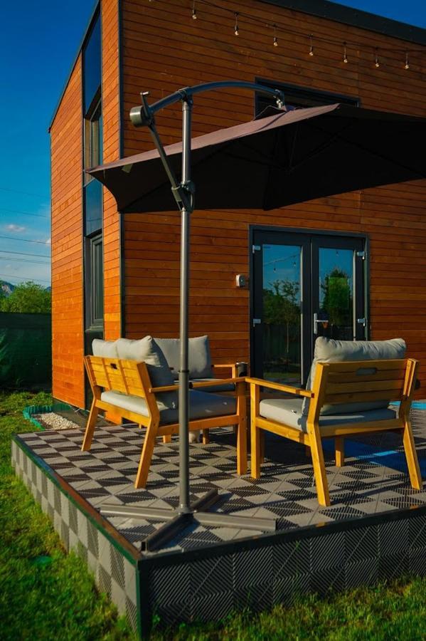Tiny House - Baia De Fier Hotel Kültér fotó